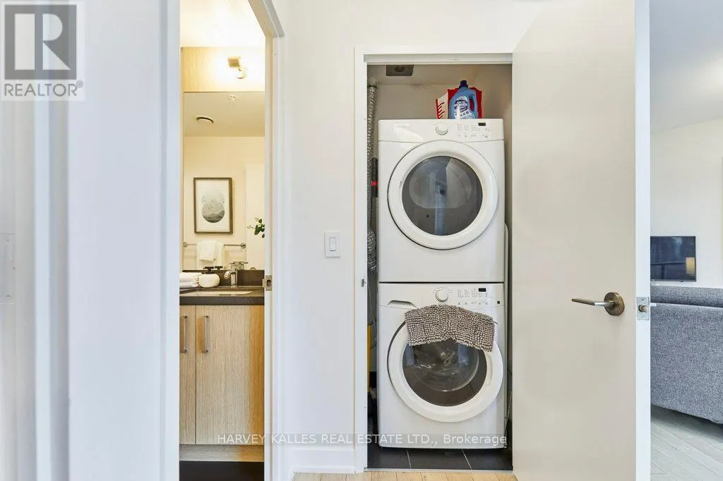 N204 - 120 BAYVIEW AVENUE