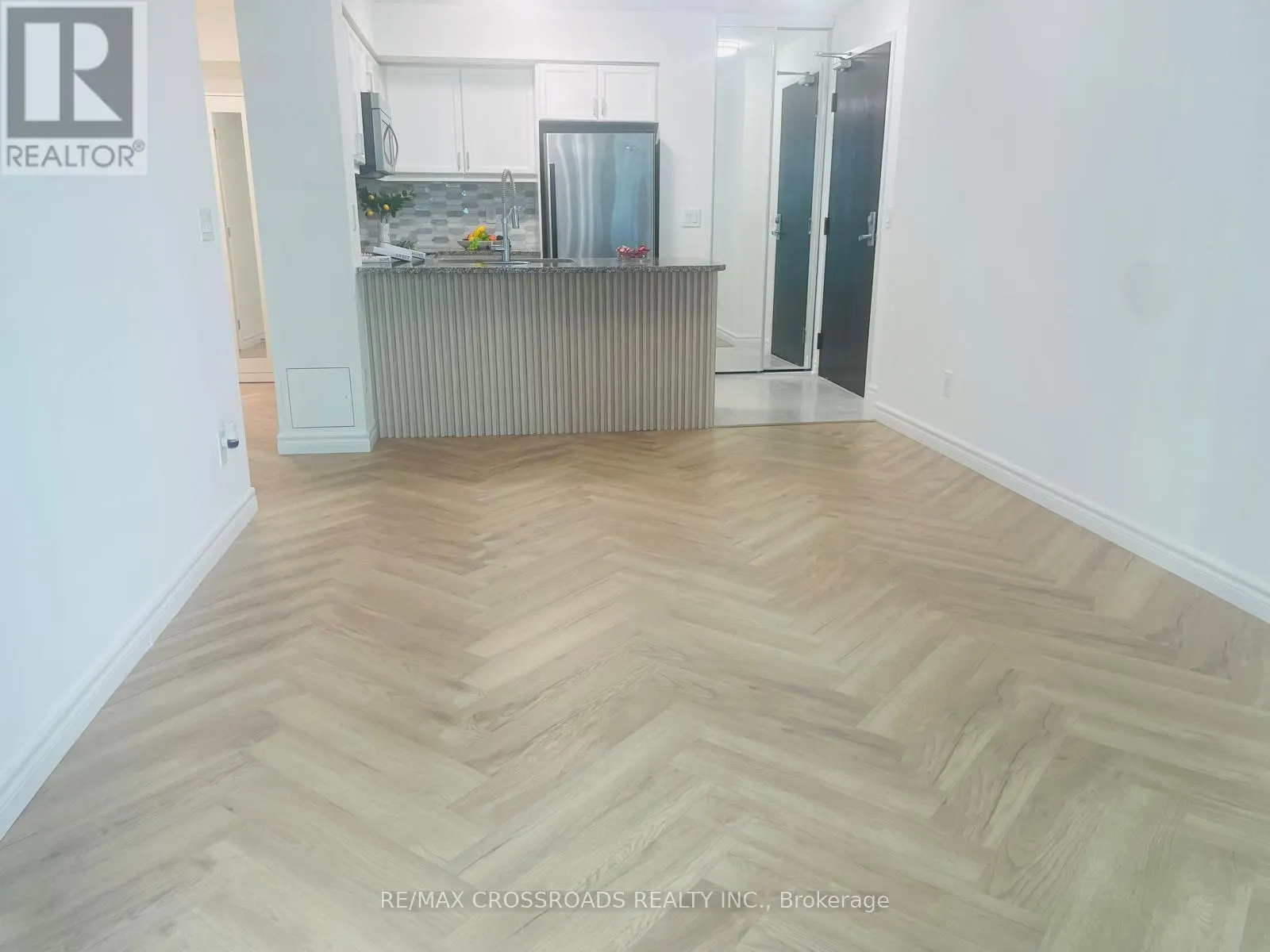 3207 - 19 GRAND TRUNK CRESCENT