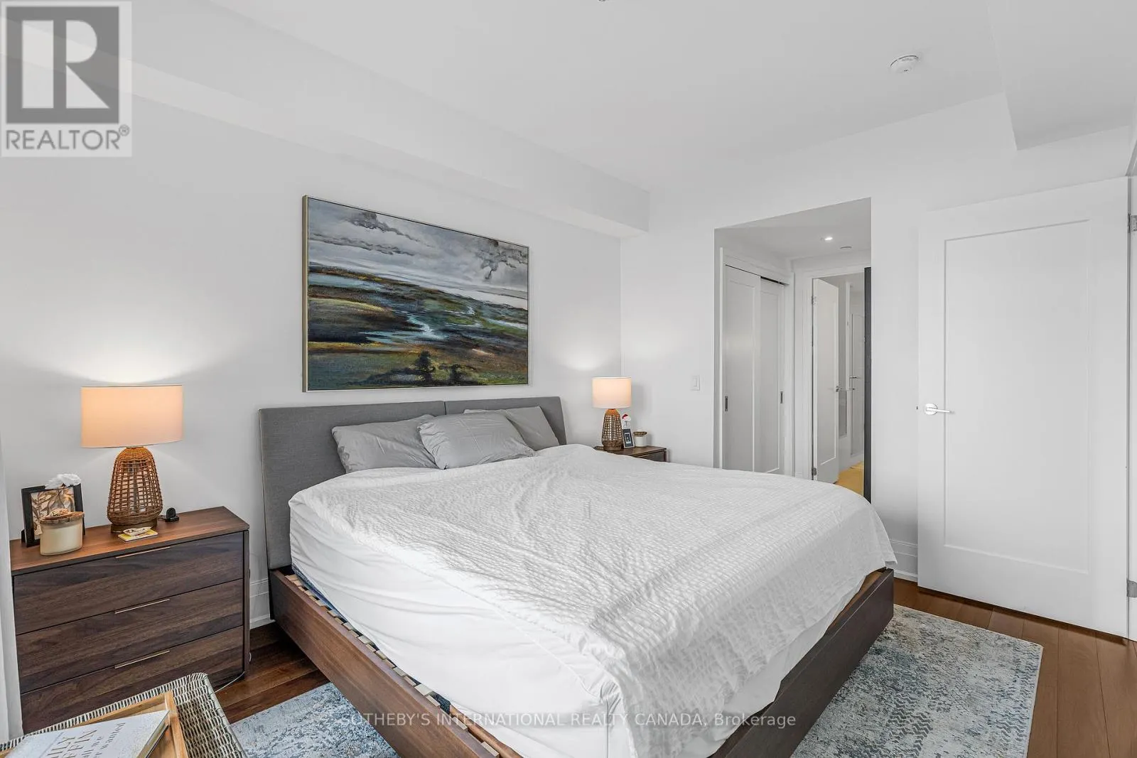 TH-105 - 25 MALCOLM ROAD