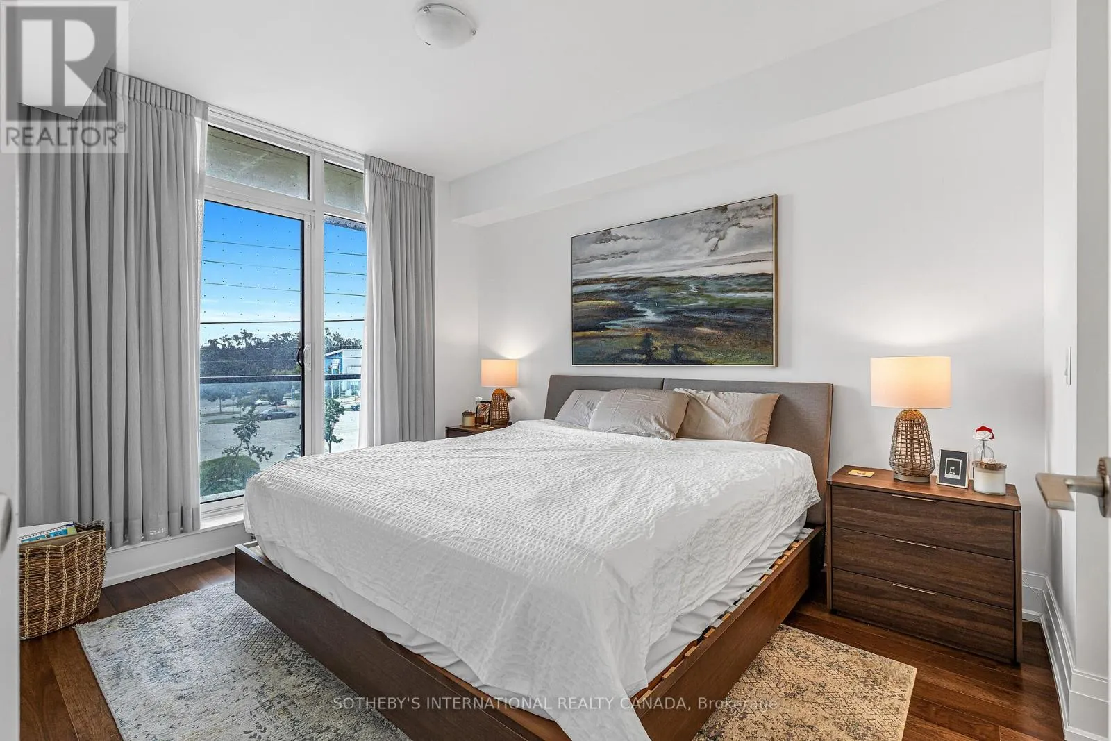 TH-105 - 25 MALCOLM ROAD