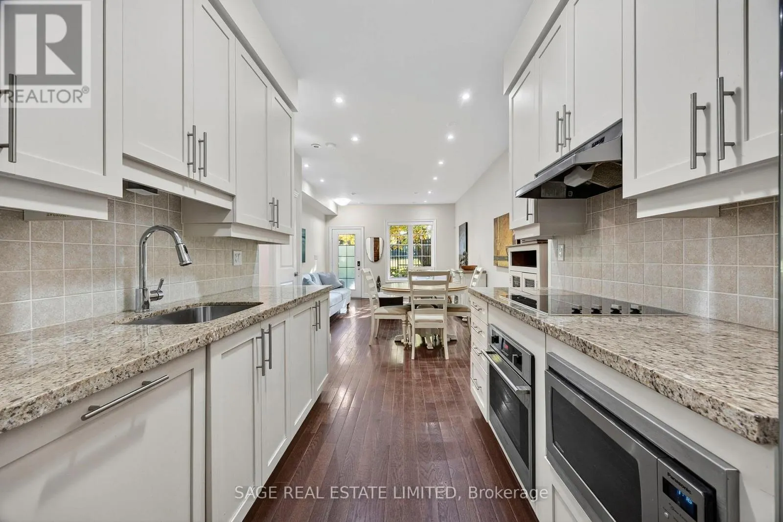 1 - 10 HARGRAVE LANE S