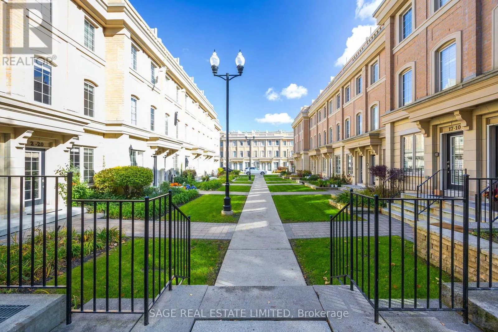 1 - 10 HARGRAVE LANE S