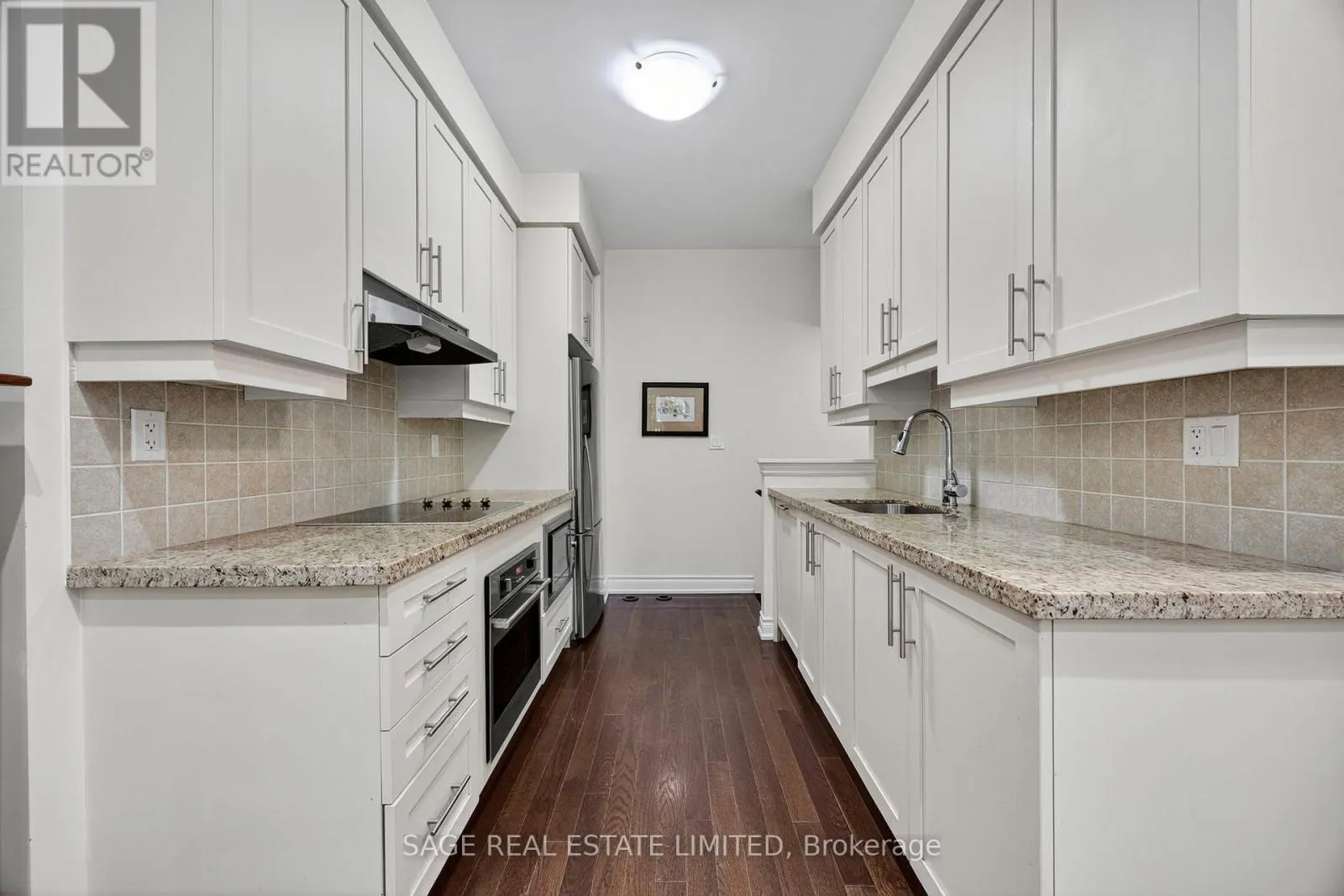 1 - 10 HARGRAVE LANE S