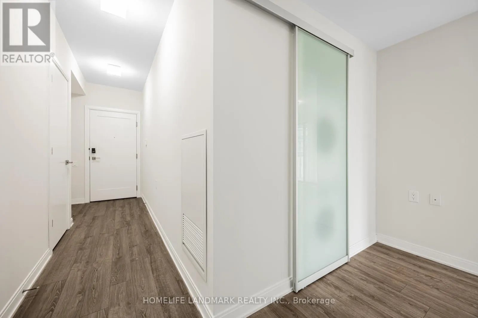 2305 - 50 CHARLES STREET E