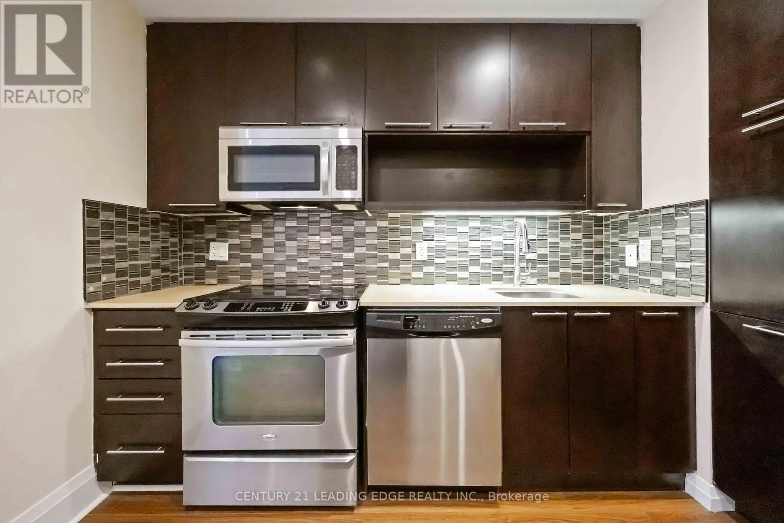 1220 - 100 HARRISON GARDEN BOULEVARD