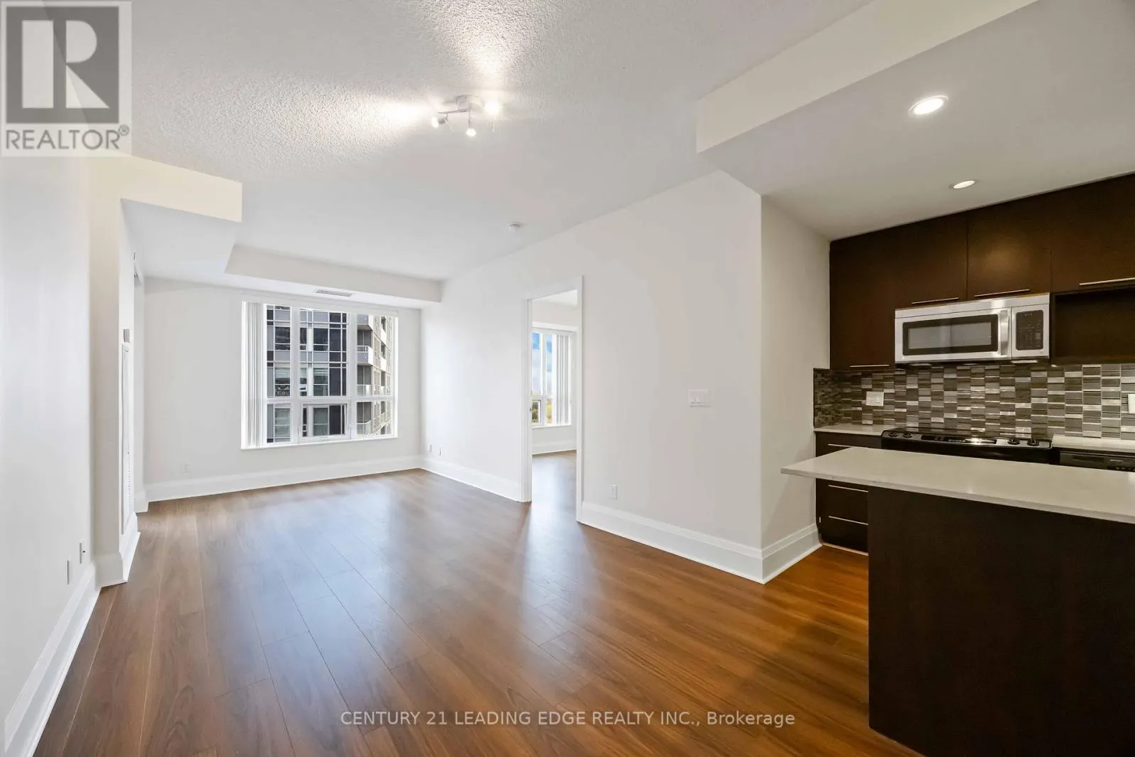 1220 - 100 HARRISON GARDEN BOULEVARD