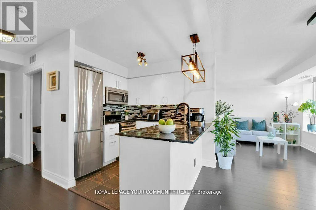 1009 - 1103 LESLIE STREET