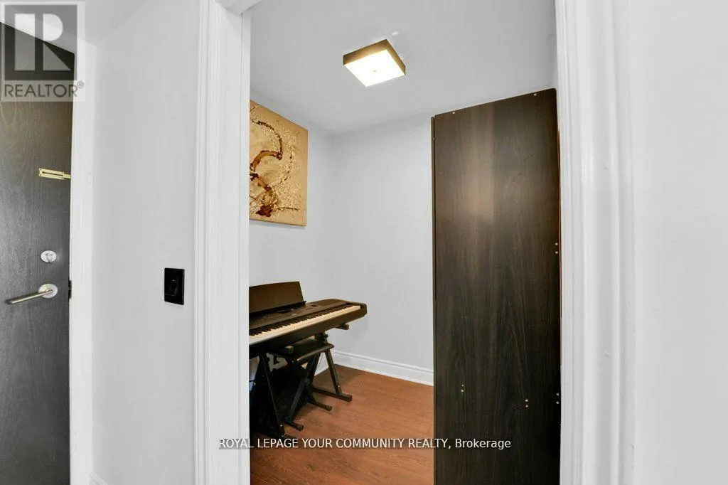 1009 - 1103 LESLIE STREET