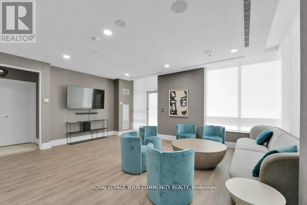 1009 - 1103 LESLIE STREET