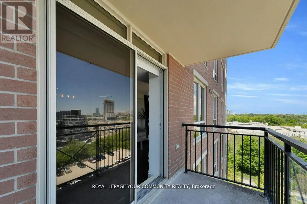 1009 - 1103 LESLIE STREET