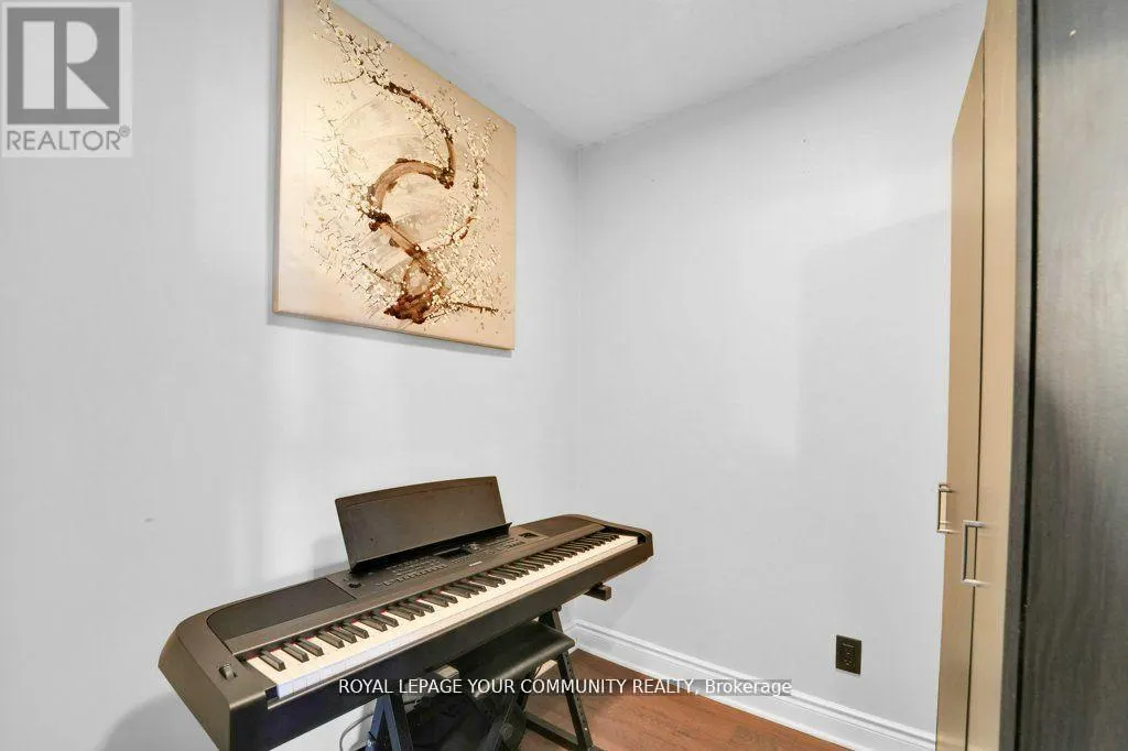 1009 - 1103 LESLIE STREET