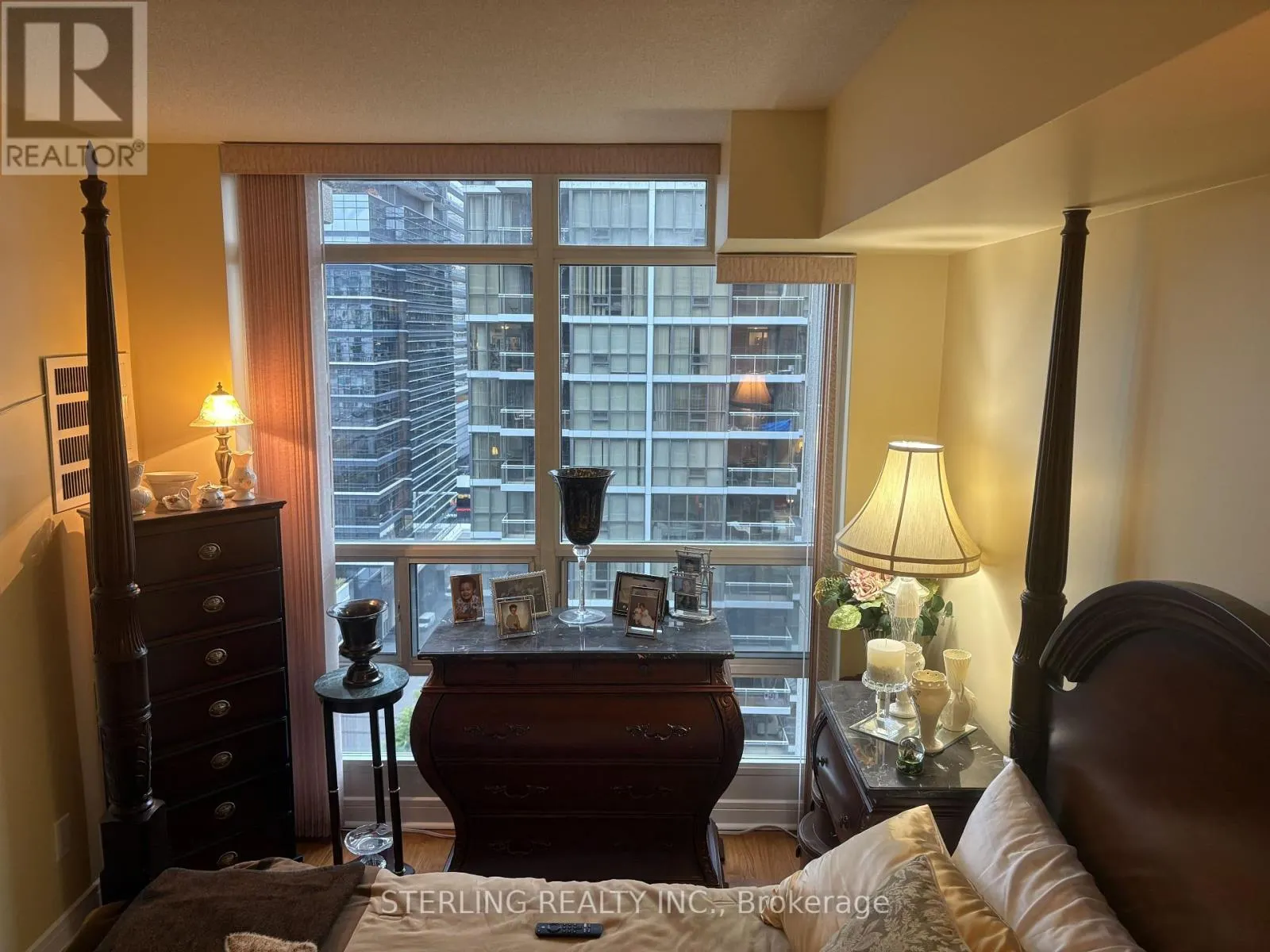 1909 - 31 BALES AVENUE