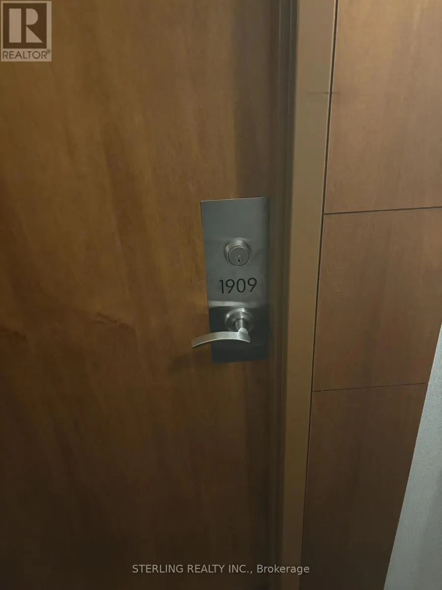 1909 - 31 BALES AVENUE