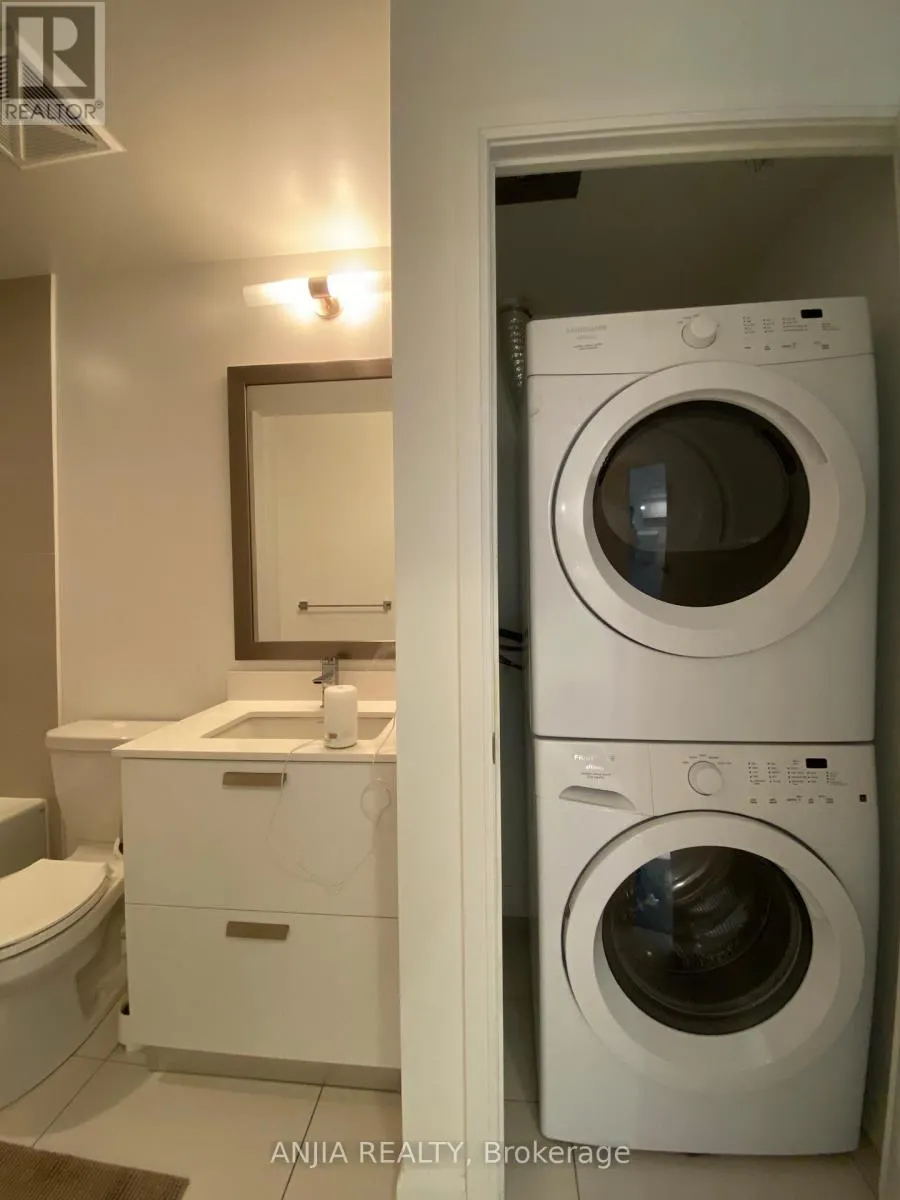 2104 - 9 BOGERT AVENUE