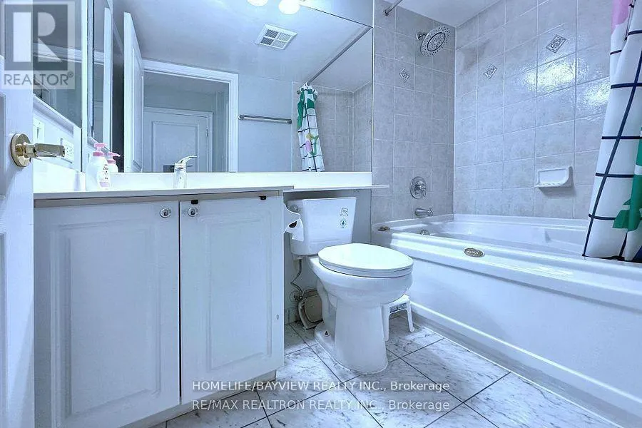 1006 - 5 NORTHTOWN WAY