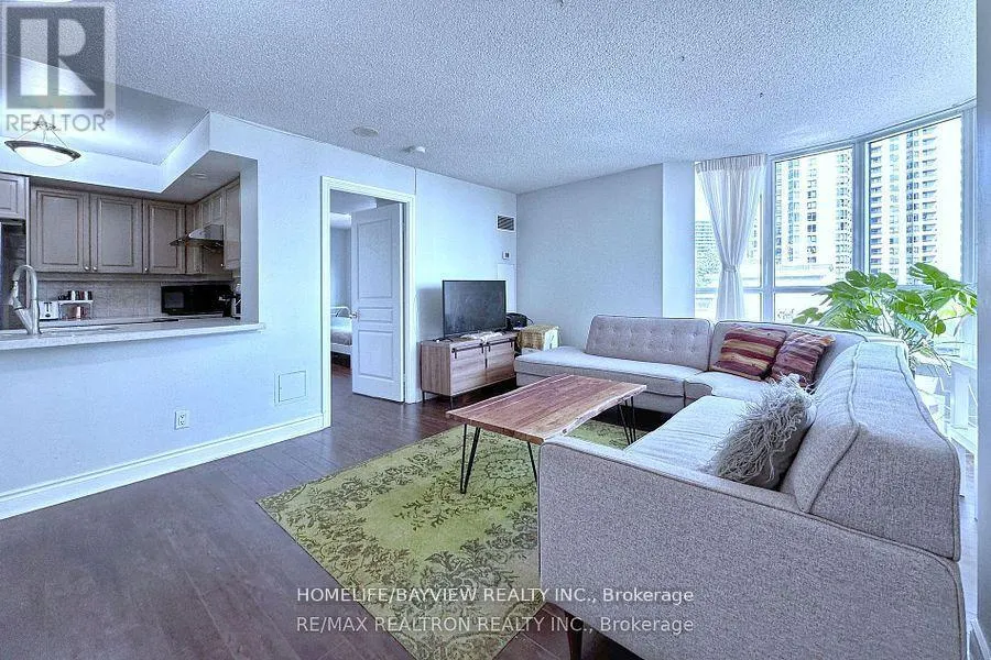 1006 - 5 NORTHTOWN WAY