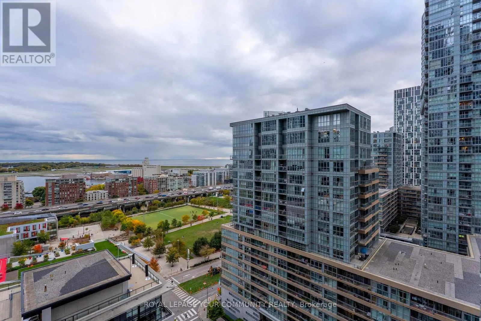 2111 - 25 CAPREOL COURT