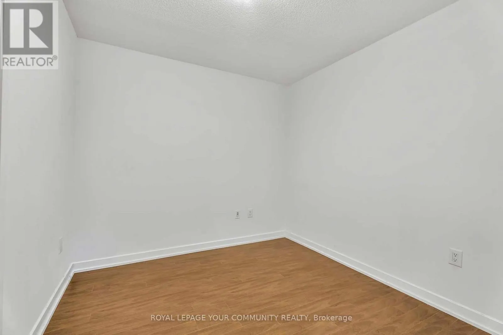 2111 - 25 CAPREOL COURT