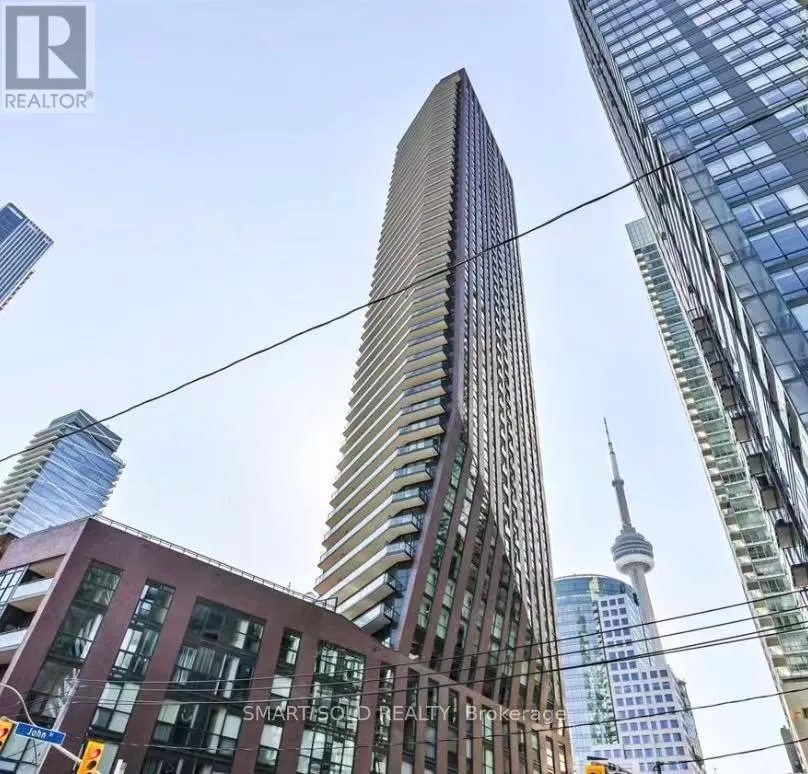 2106 - 99 JOHN STREET