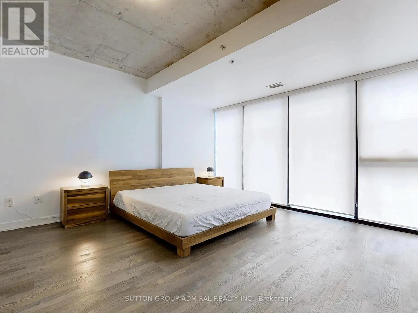 410 - 629 KING STREET W