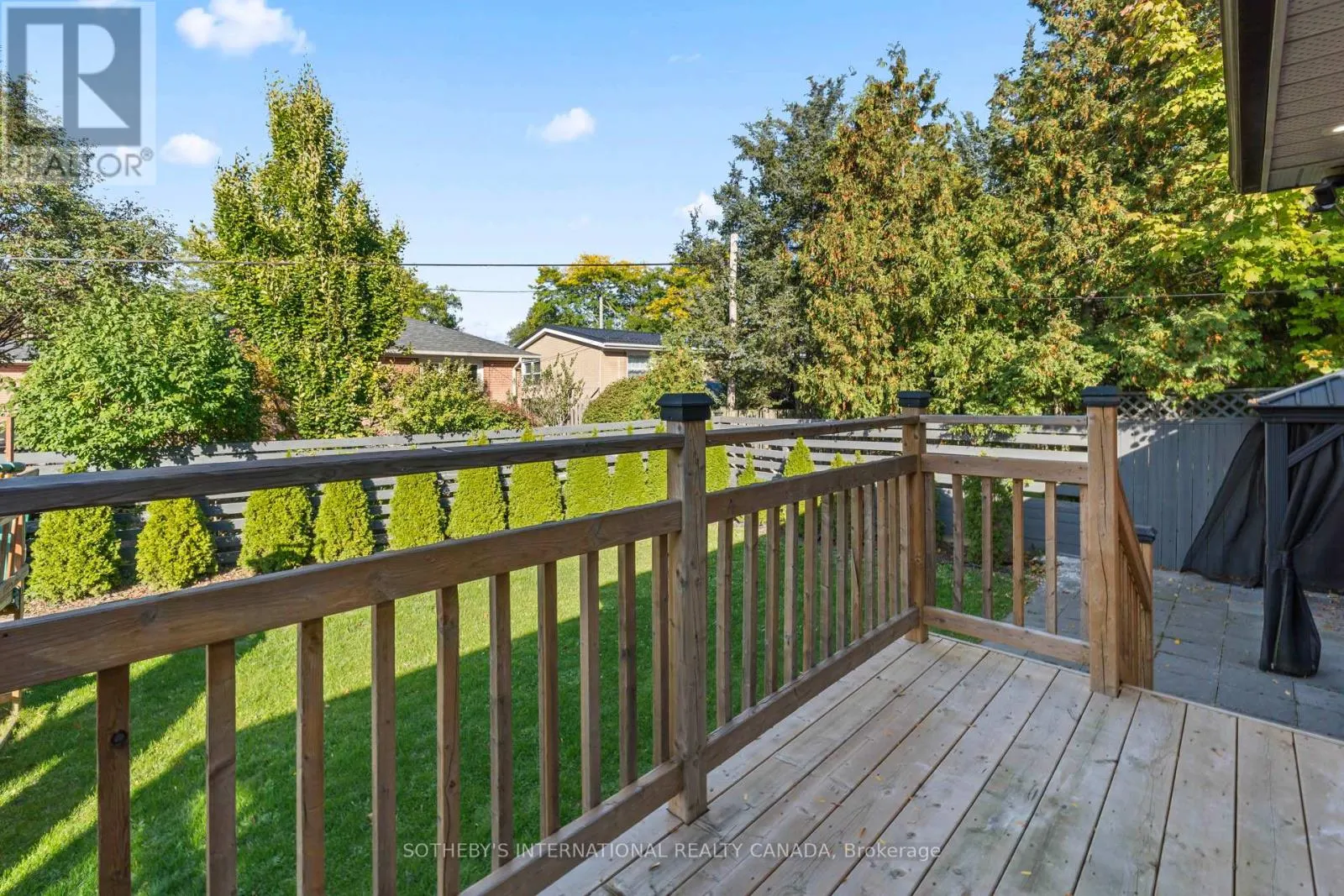 108 LYNEDOCK CRESCENT