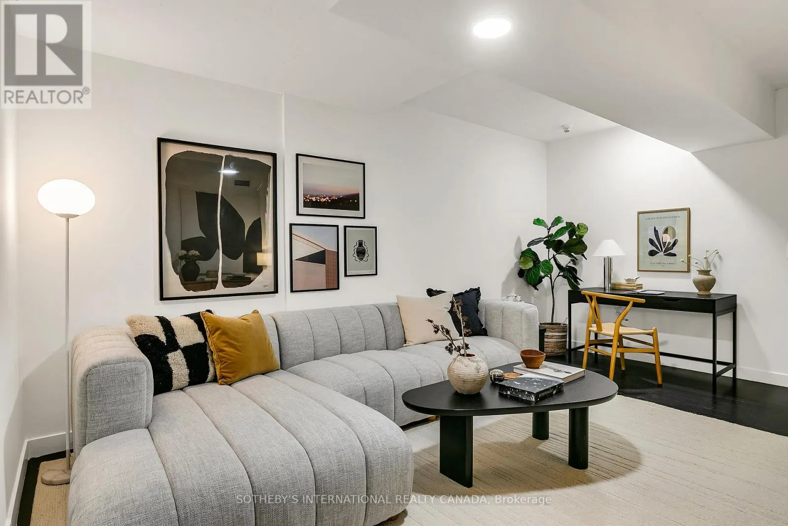 113 - 55 STEWART STREET