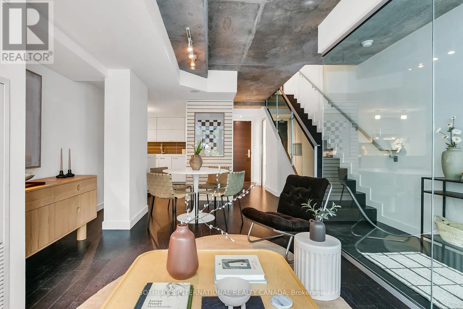 113 - 55 STEWART STREET