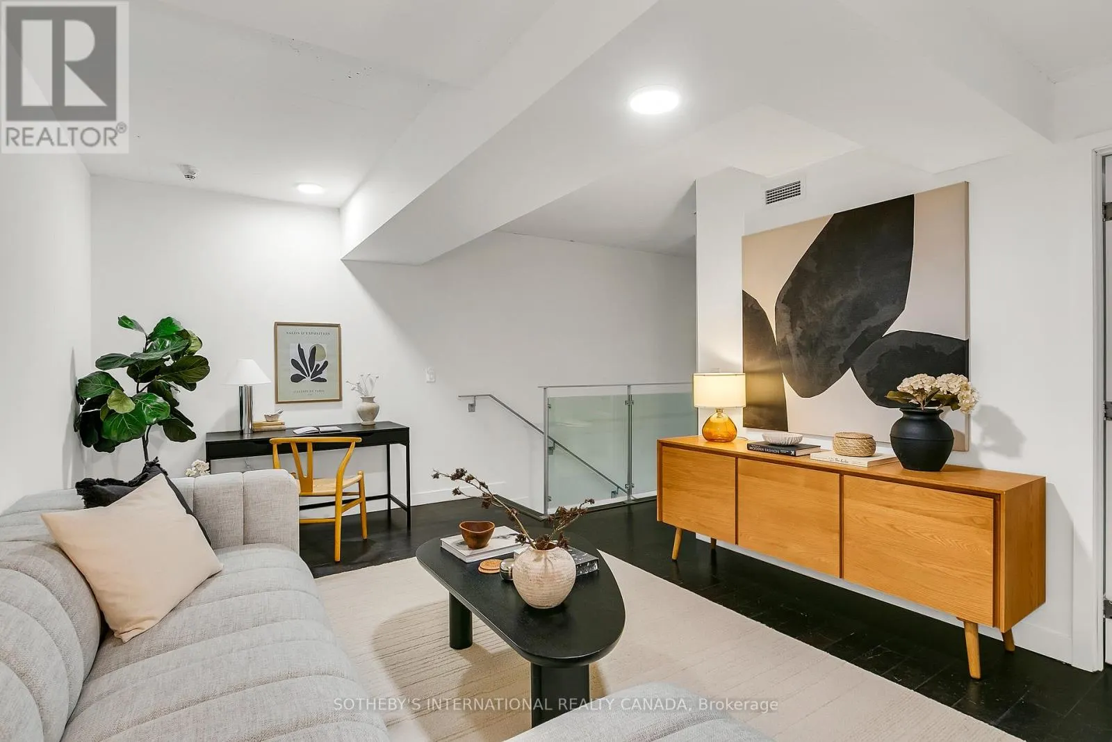 113 - 55 STEWART STREET