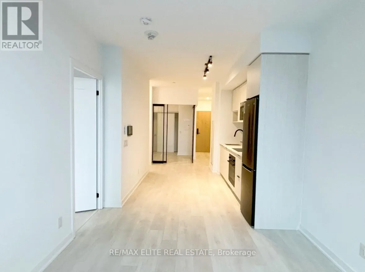 920 - 5 DEFRIES STREET