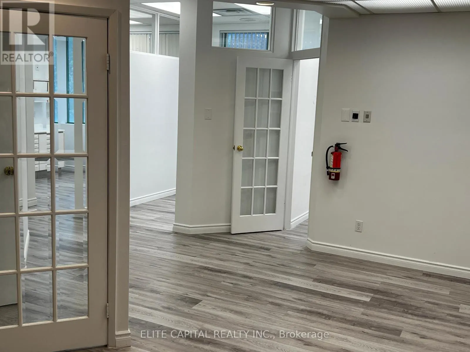 209 - 701 SHEPPARD AVENUE E