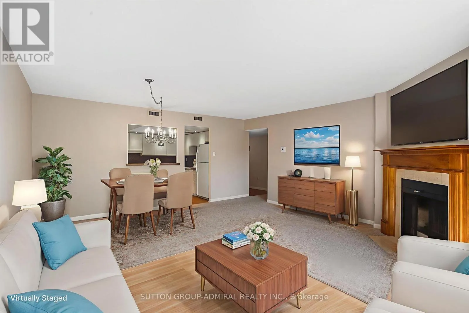 402 - 245 THE DONWAY WEST