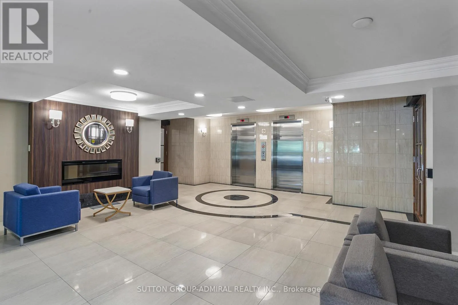 402 - 245 THE DONWAY WEST