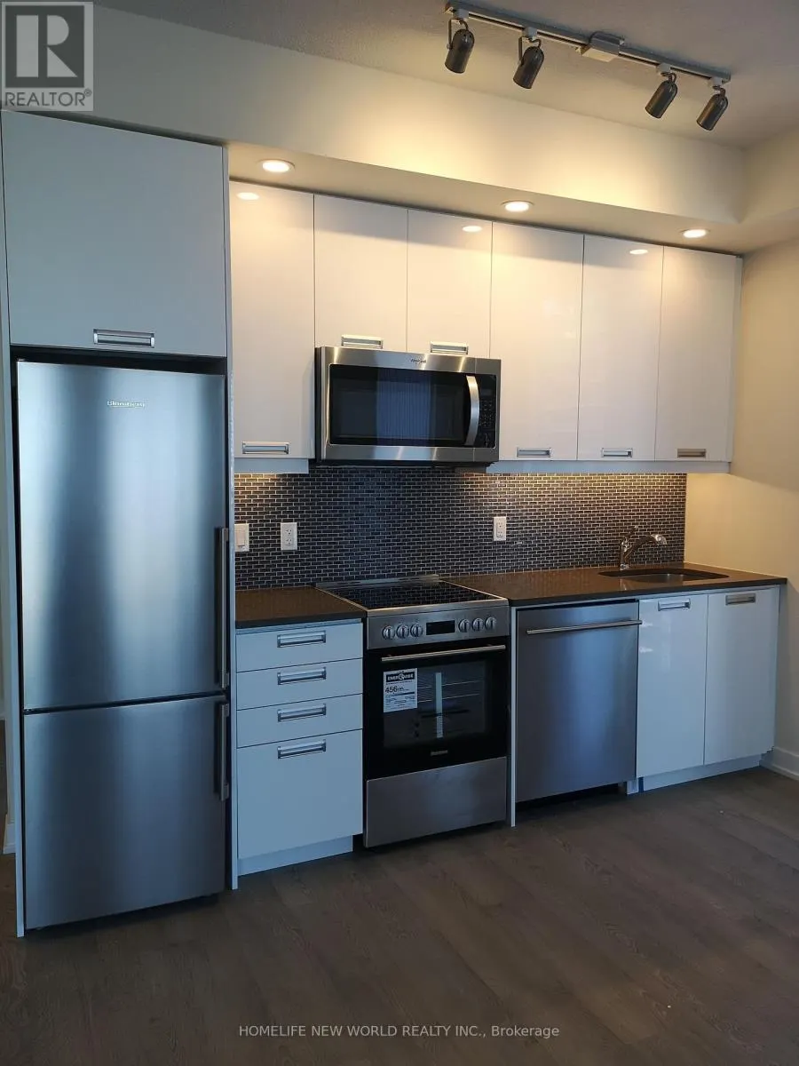 3507 - 99 JOHN STREET