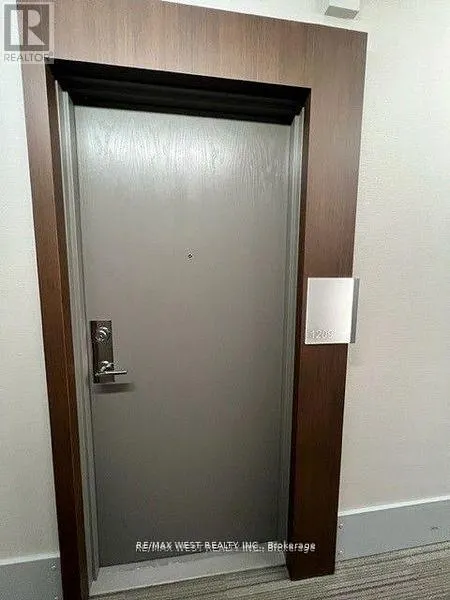 1209 - 21 WIDMER STREET