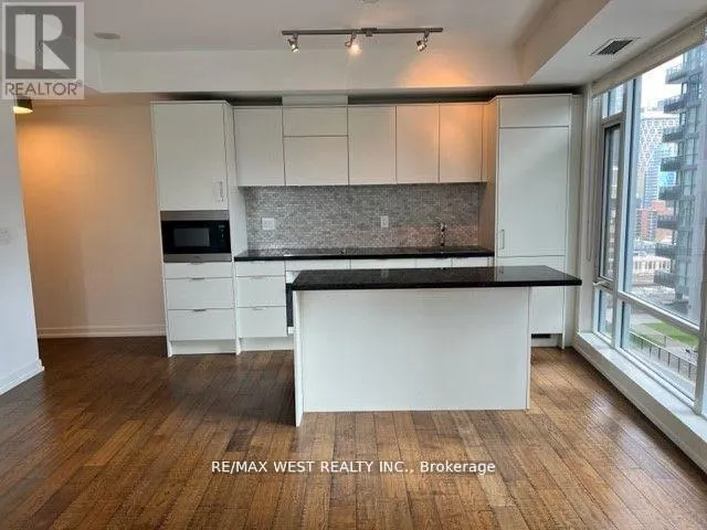 1209 - 21 WIDMER STREET