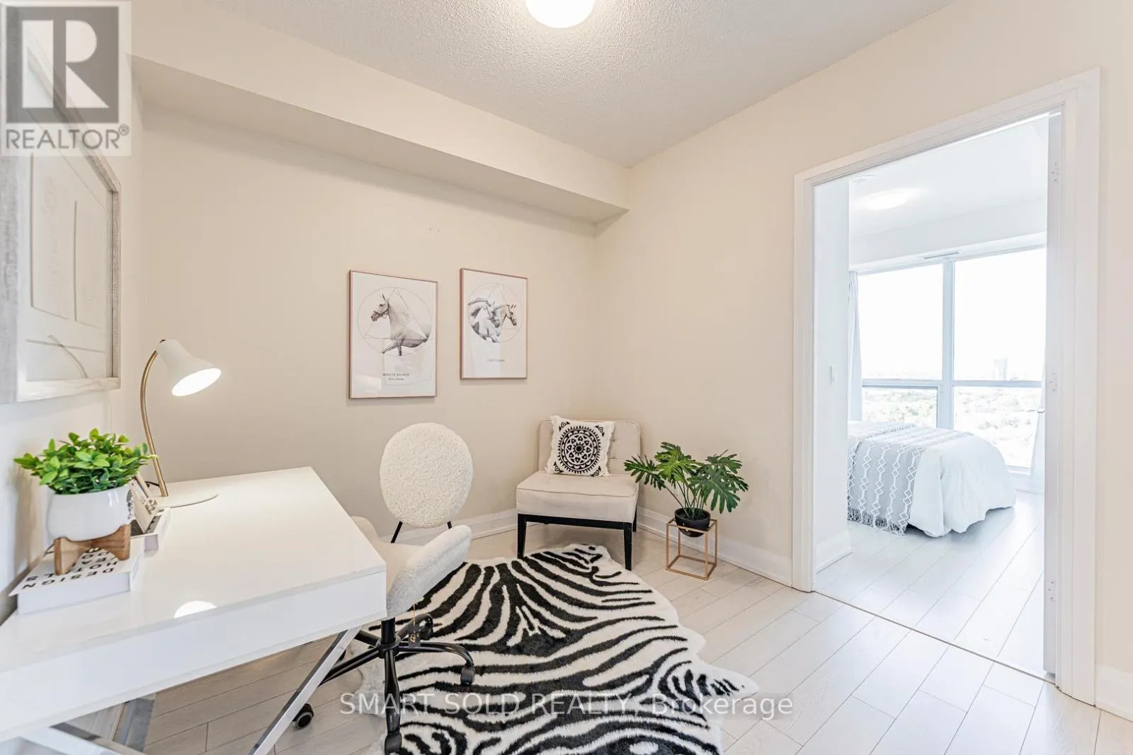 1904 - 18 GRAYDON HALL DRIVE