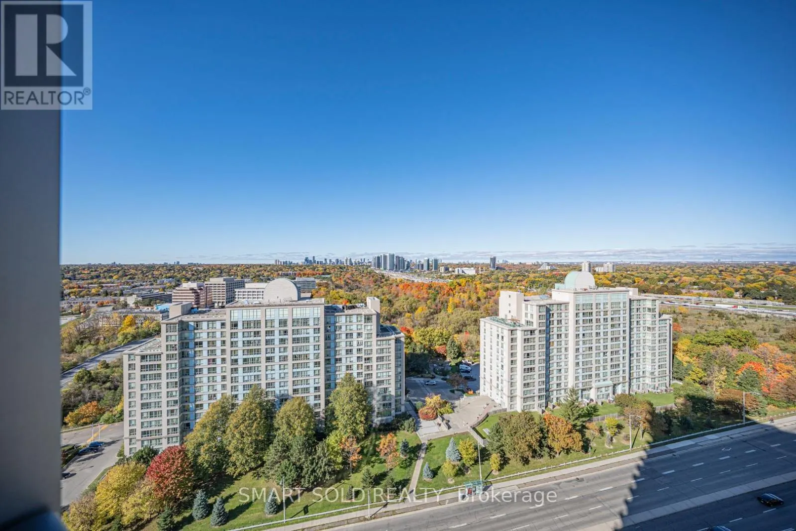 1904 - 18 GRAYDON HALL DRIVE