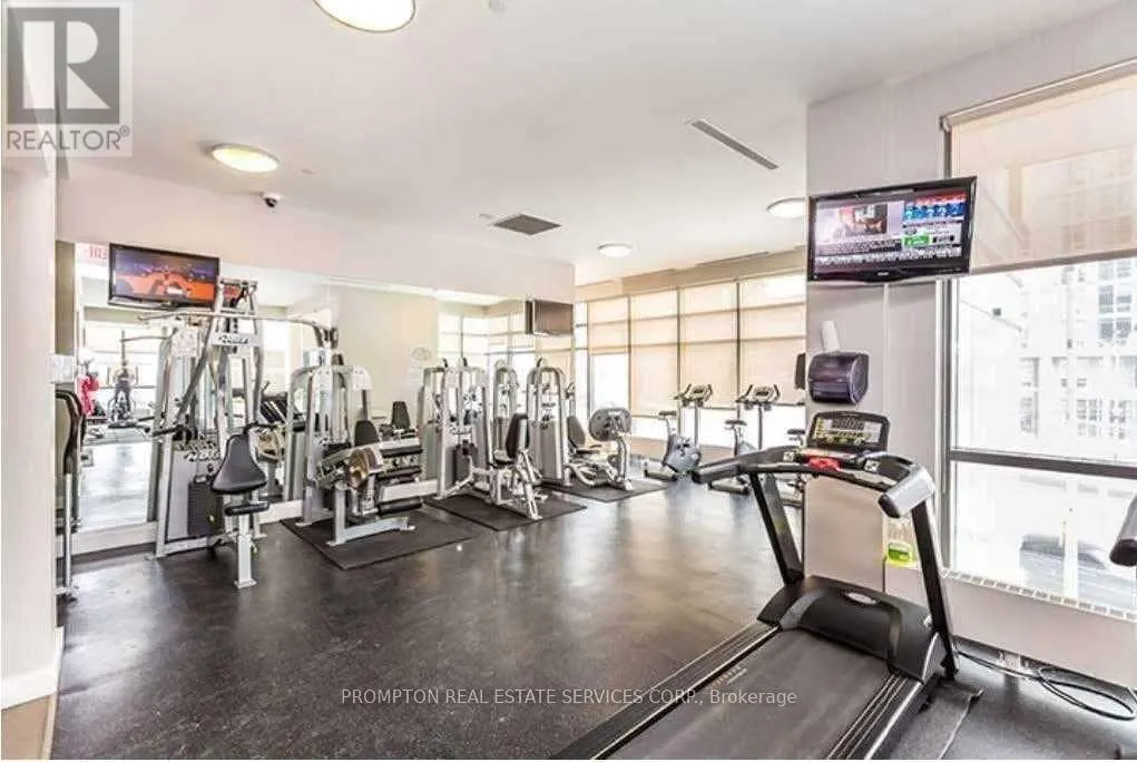 811 - 11 BRUNEL COURT