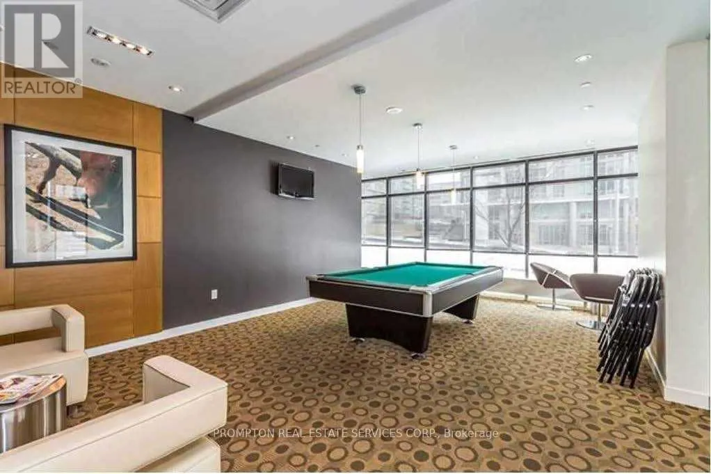 811 - 11 BRUNEL COURT