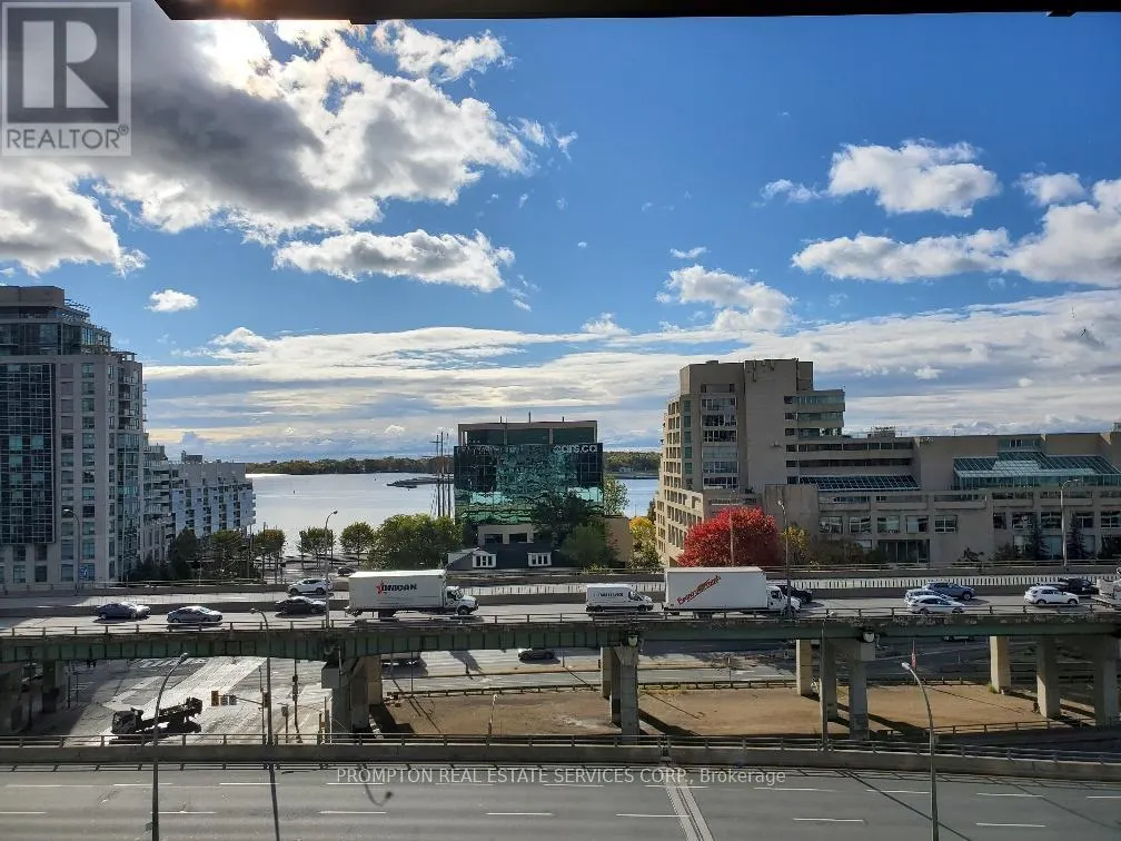 811 - 11 BRUNEL COURT