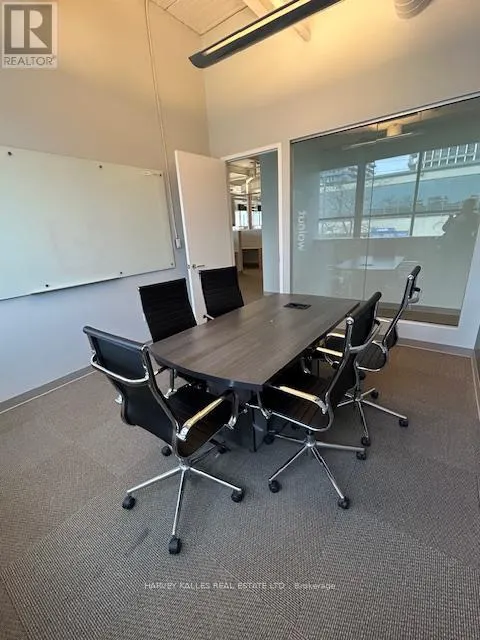 203 - 109 VANDERHOOF AVENUE