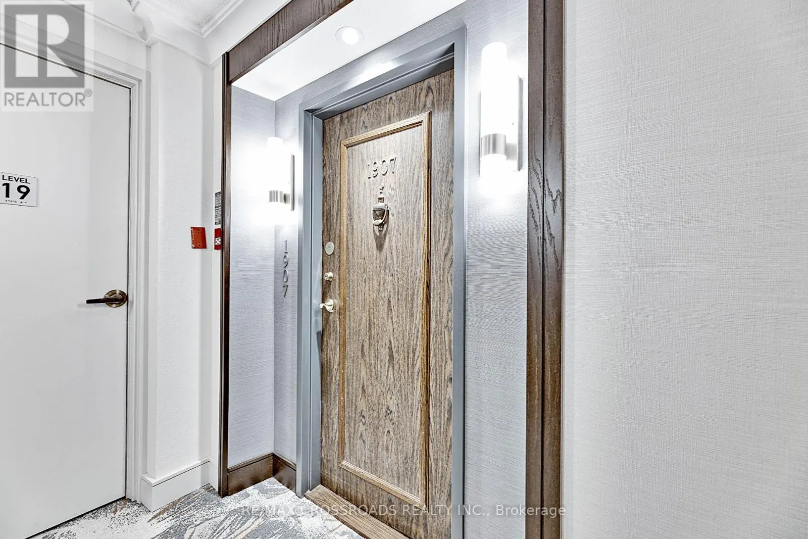 1907 - 3303 DON MILLS ROAD