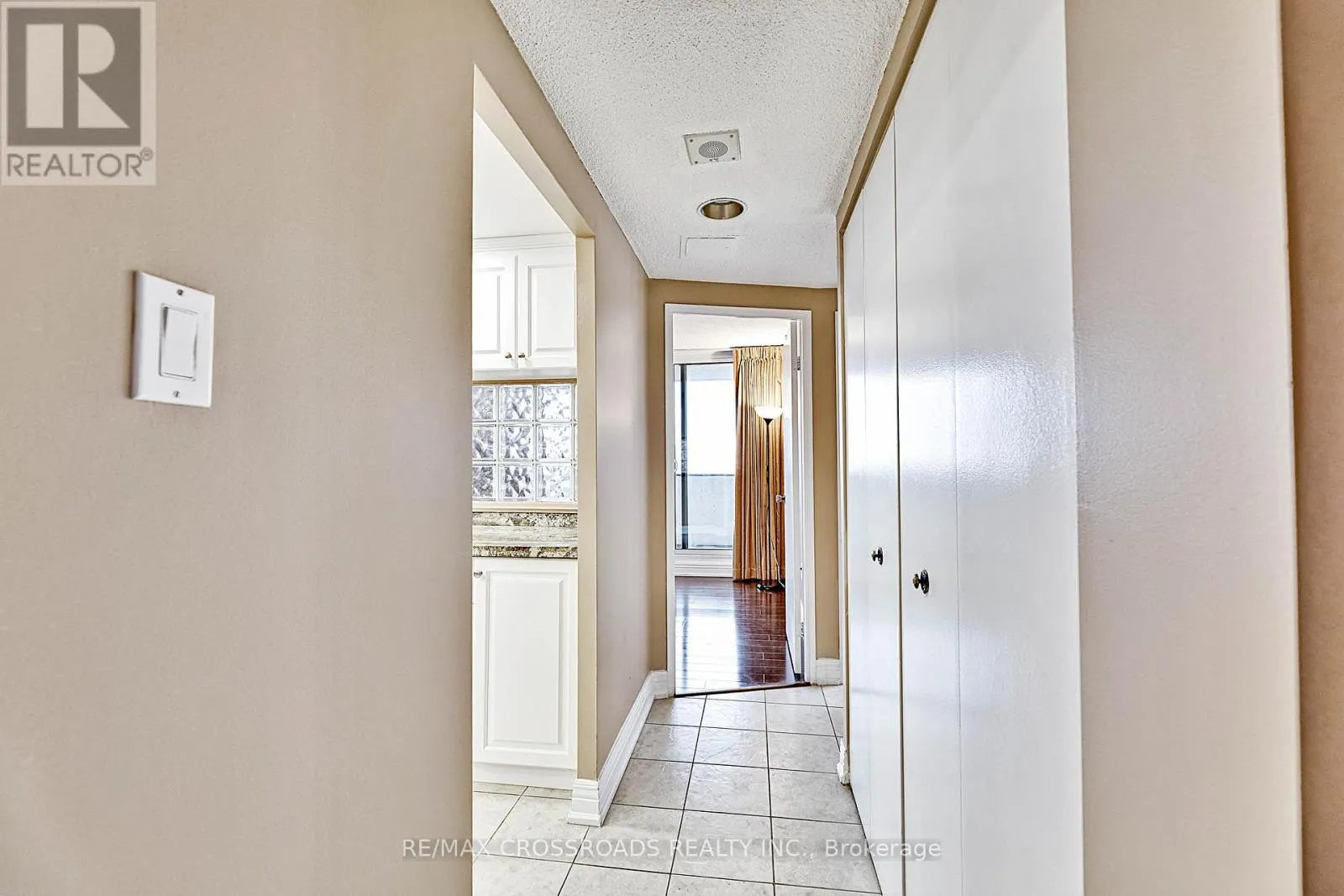 1907 - 3303 DON MILLS ROAD