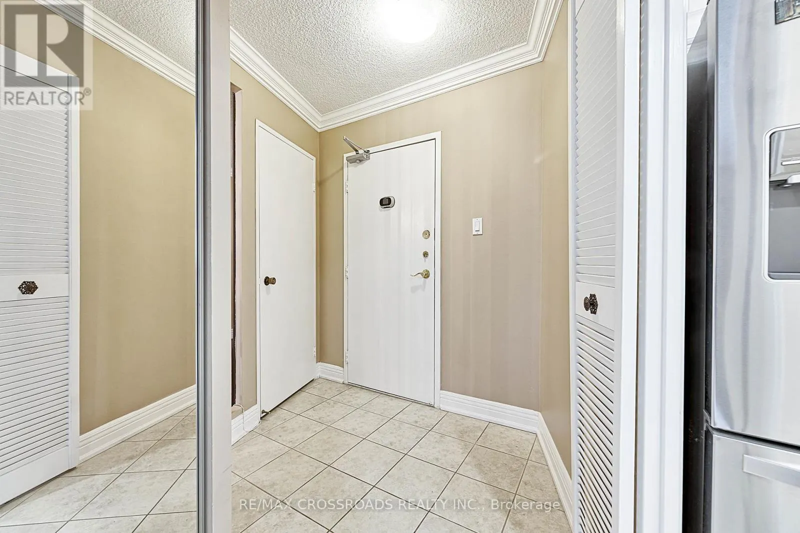 1907 - 3303 DON MILLS ROAD