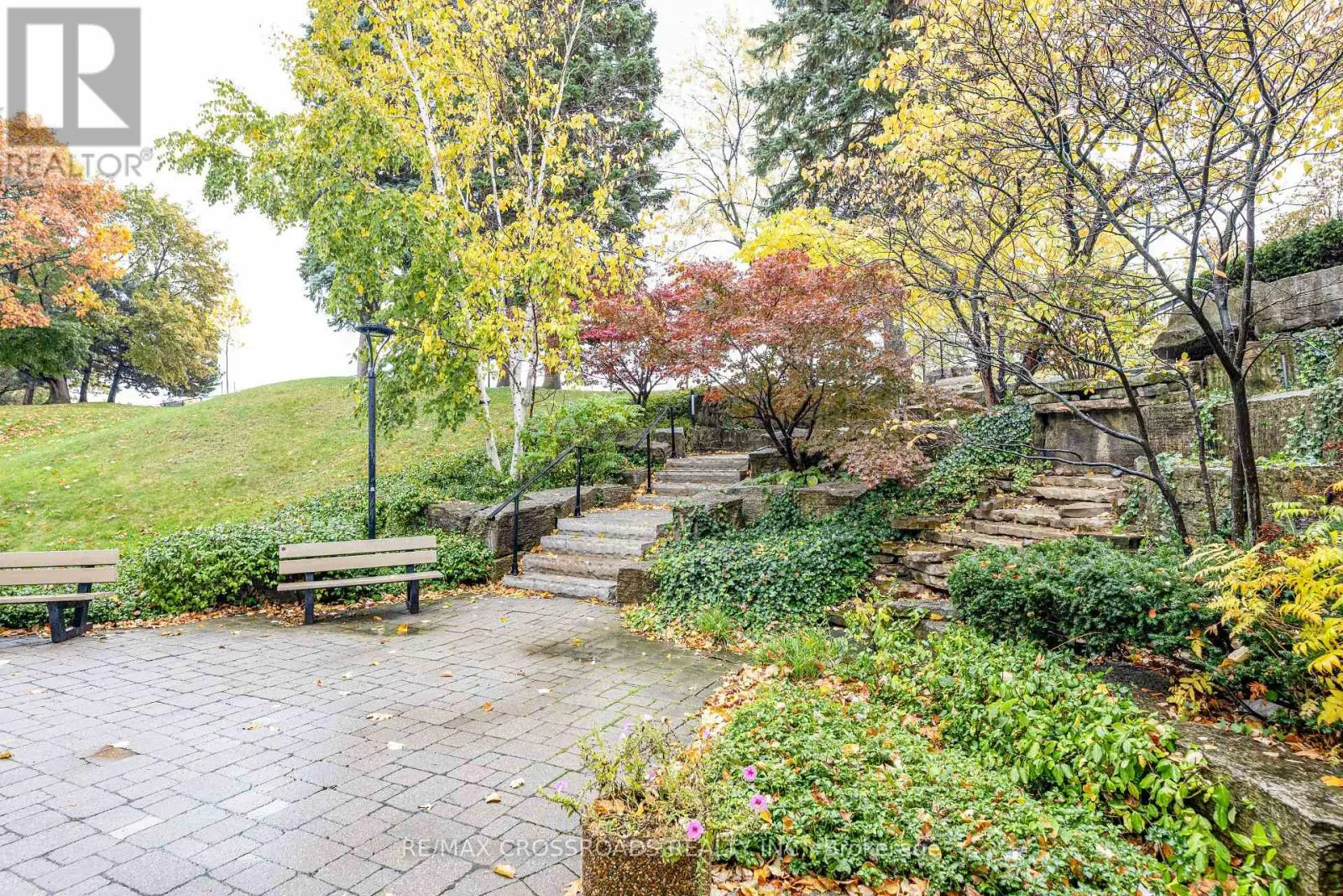 1907 - 3303 DON MILLS ROAD