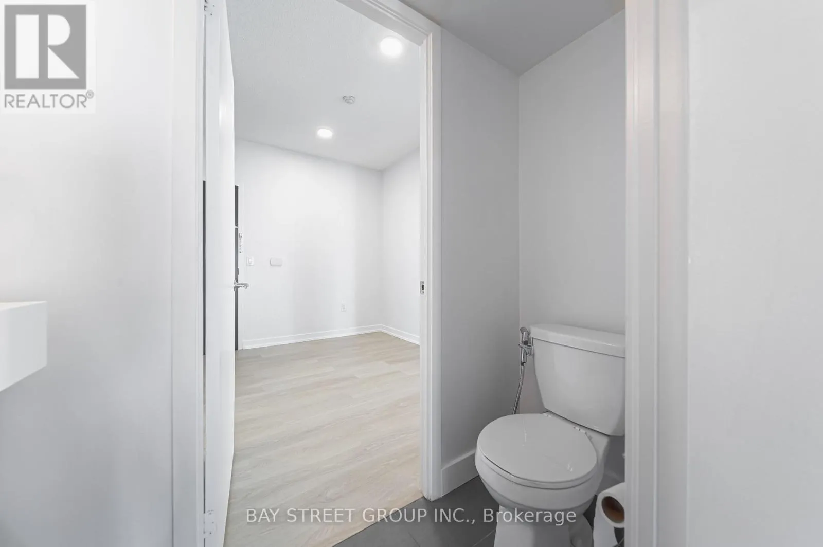 2807 - 38 DAN LECKIE WAY