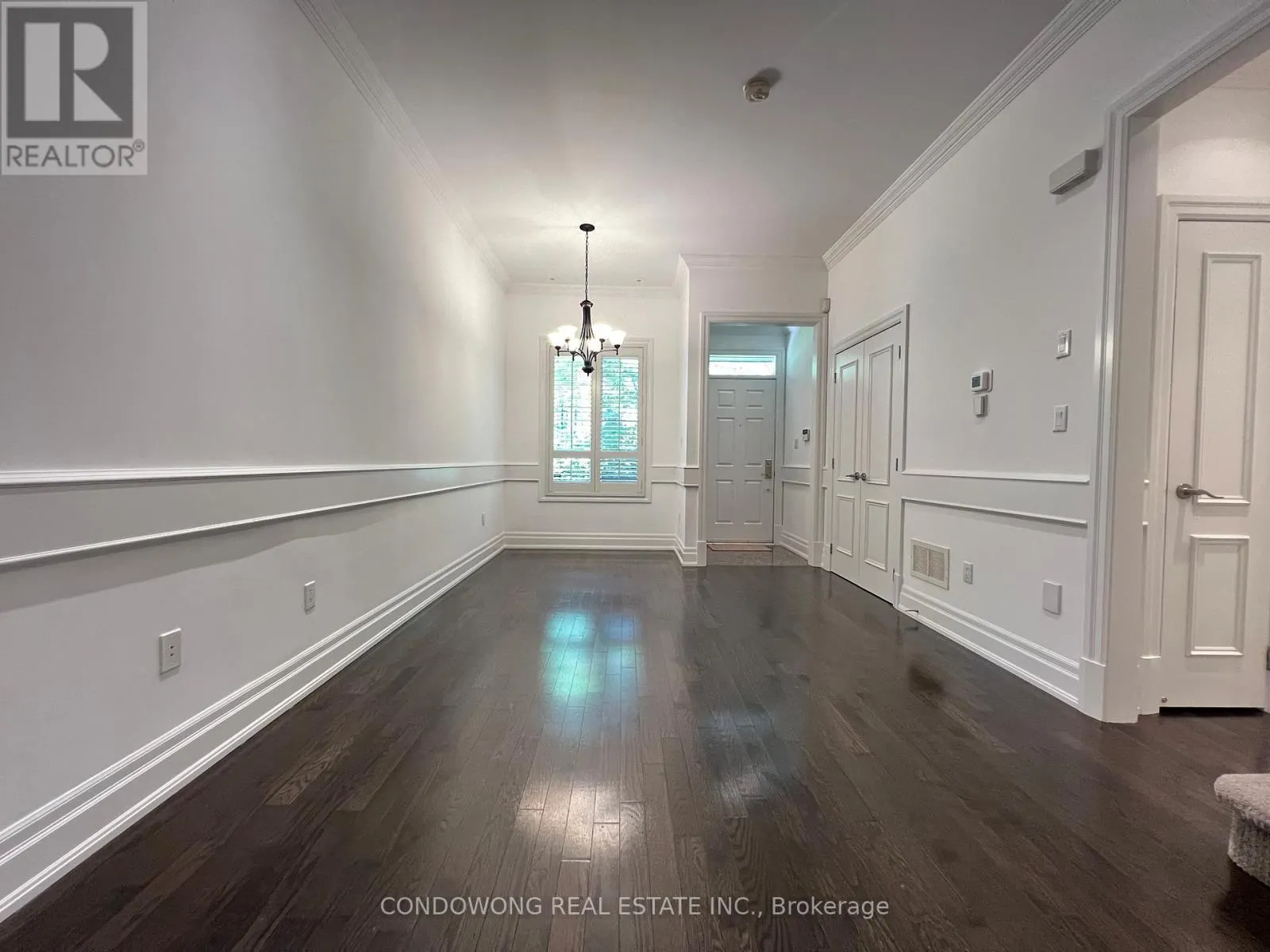 612 - 53 YORK MILLS ROAD