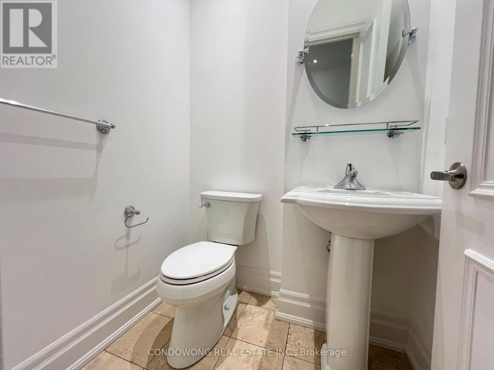 612 - 53 YORK MILLS ROAD