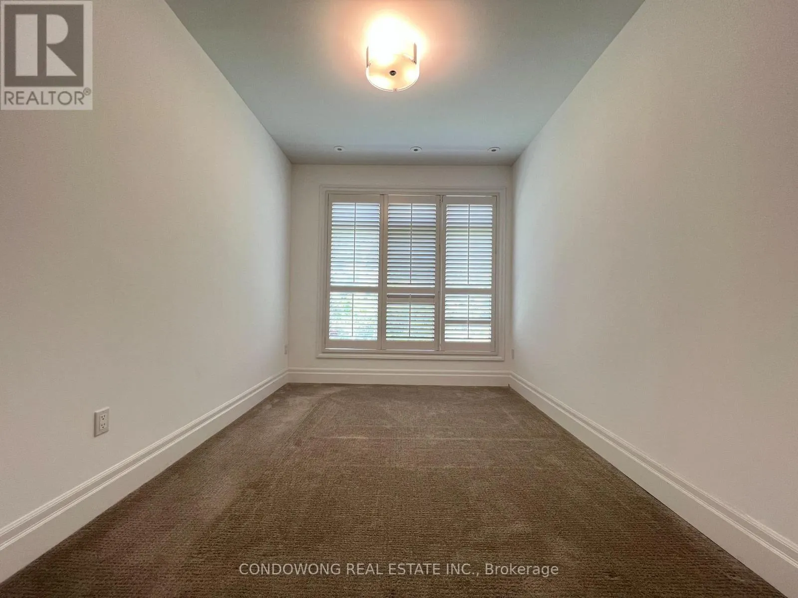 612 - 53 YORK MILLS ROAD