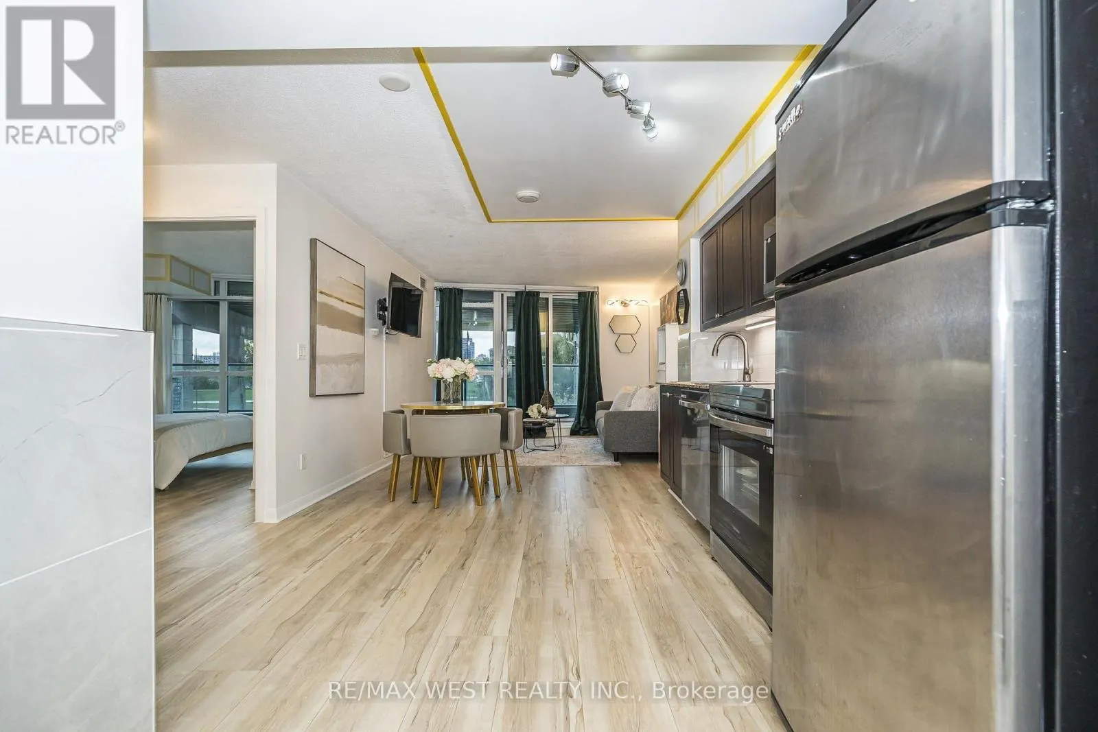 465 - 209 FORT YORK BOULEVARD